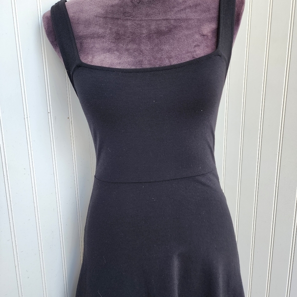 NWT Forever 21 Stretch Knee Length Sleeveless Jersey Knit Black Dress S - Picture 3 of 13
